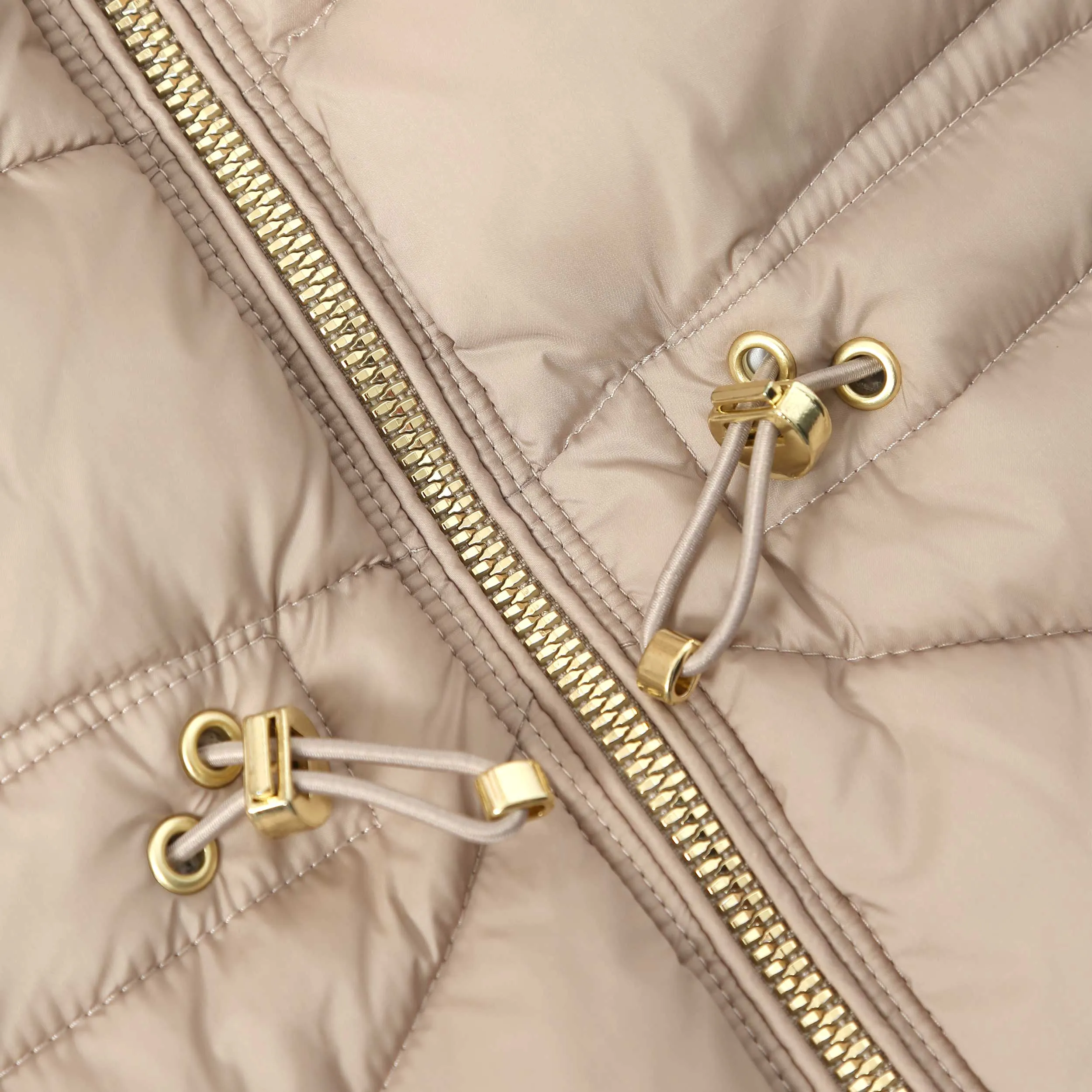 Barbour Island Ladies Quilted Jacket in Light Trench