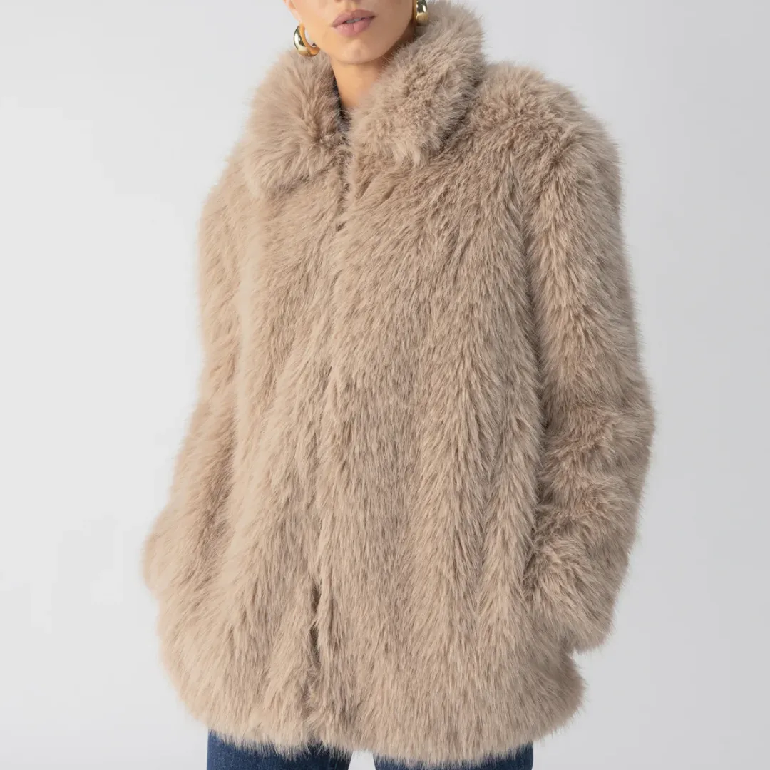 Carmen Fur Coat (Chocolate Sundae)