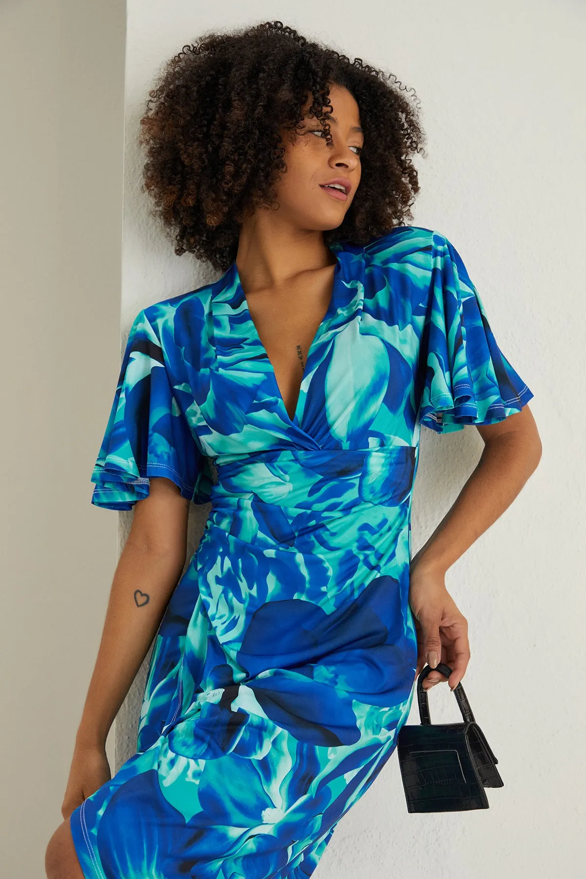 Ethereal Angel Sleeve Wrap Dress in Sax Flush Print