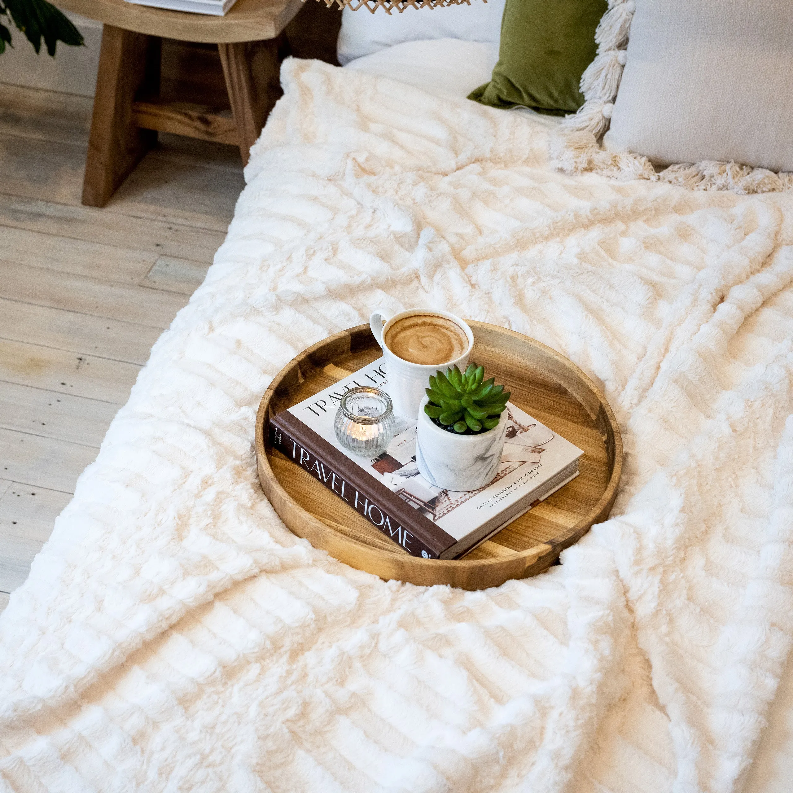 LUXURIOUS CREAM TEXTURED THROW BLANKET | Soft Snuggly Pale Ivory Cream Blanket | Luxury Bed Throw | Large Size 55" x 70"