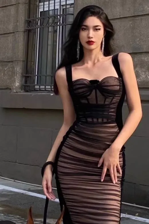 Marilyn Bodycon Wrap Midi Dress - Classic Black