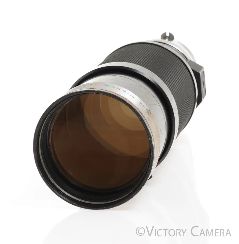 Nikon Nikkor Telephoto-Zoom 8.5cm-25cm (85mm-250mm) f4-4.5 Non-AI Lens -BGN-