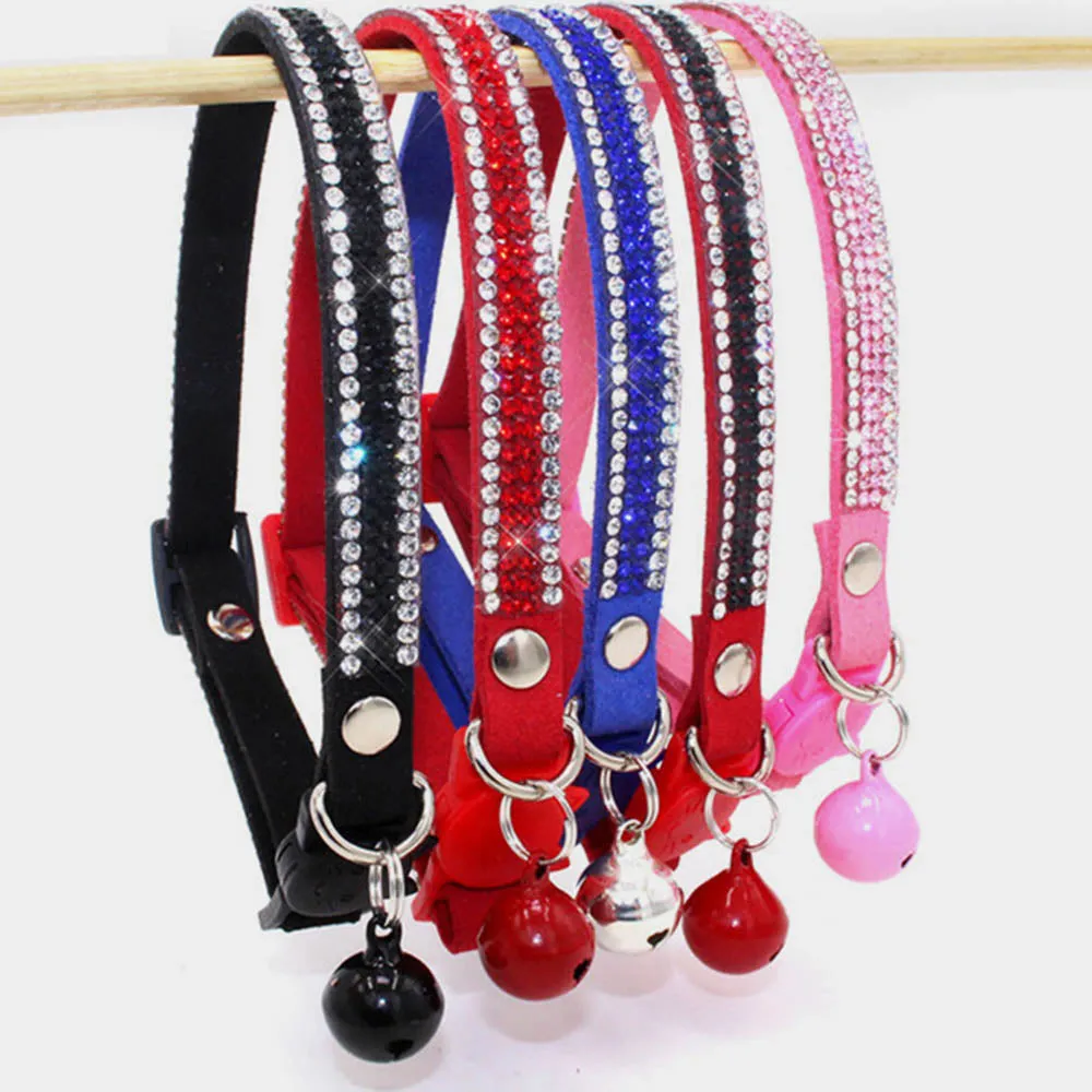 PAWS ASIA Wholesale Pet Accessories Breakaway Luxury Rhinestone Dog Cat Collar With Bells