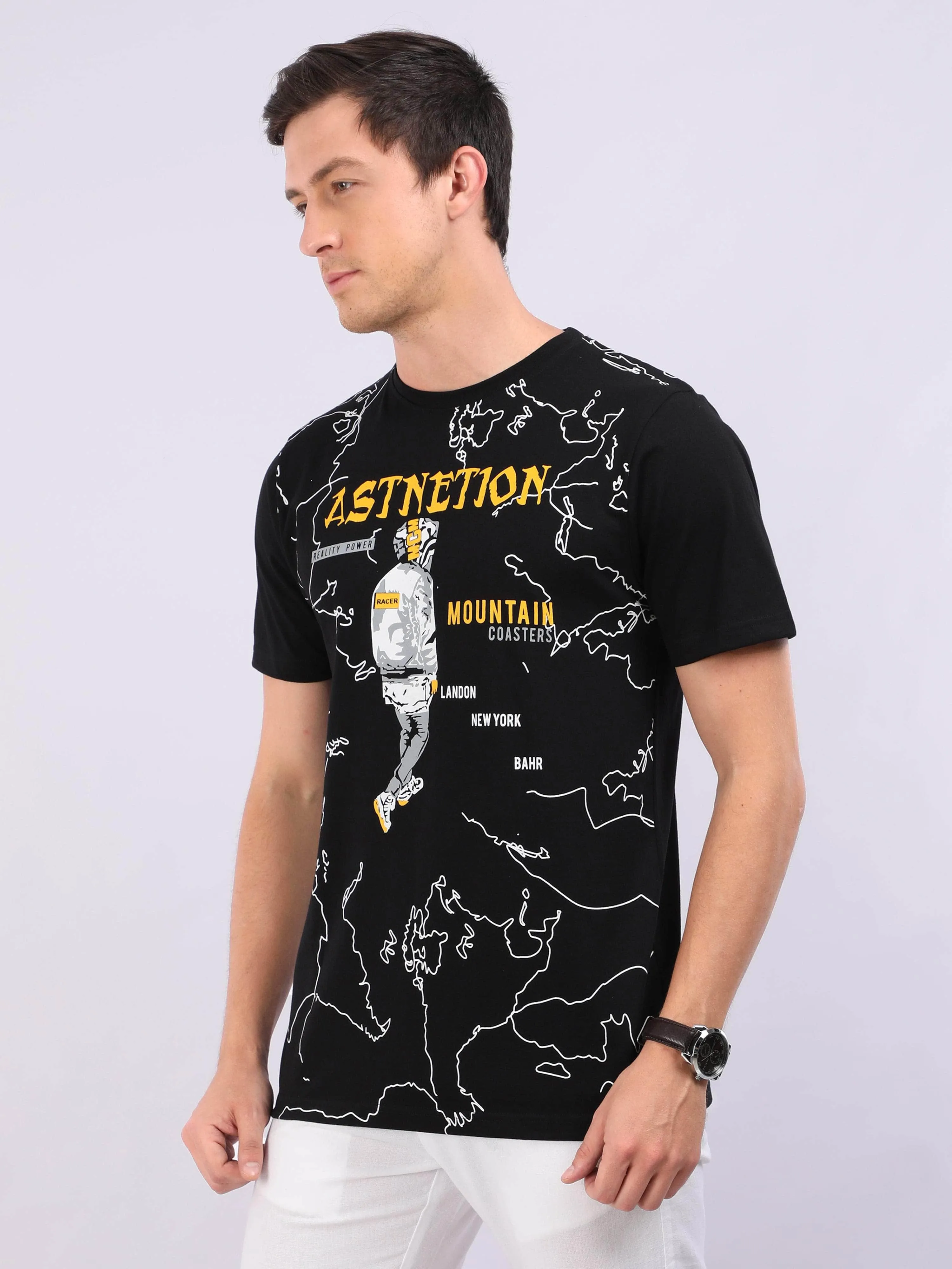 REDpockets Round Neck Black Cotton Graphic Print T-Shirt For Men