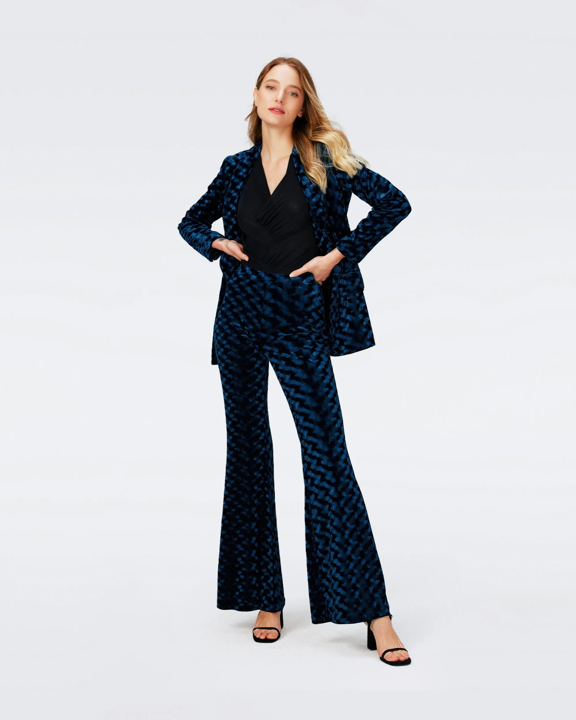 RUTHETTE VELVET PANTS IN CIRCLES OCEAN BLUE