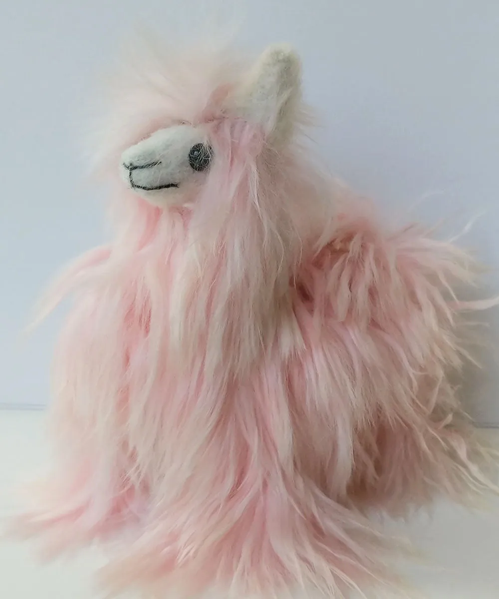 Small Alpaca Pink