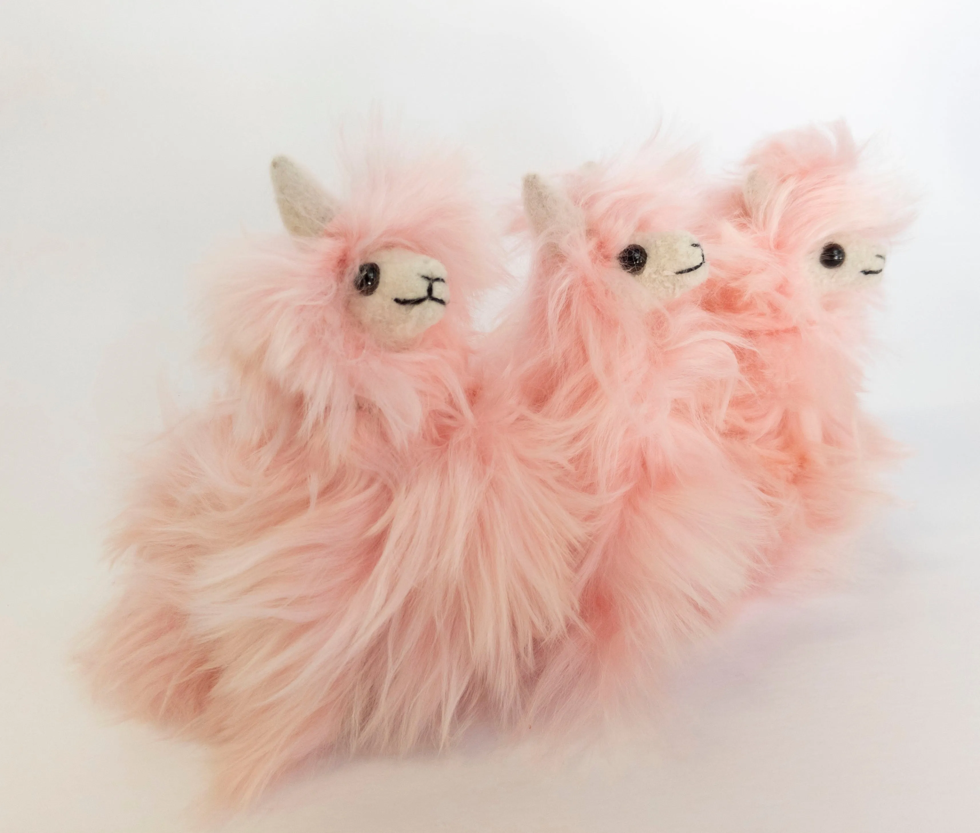 Small Alpaca Pink