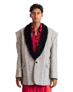 THE "WOLFE" COAT