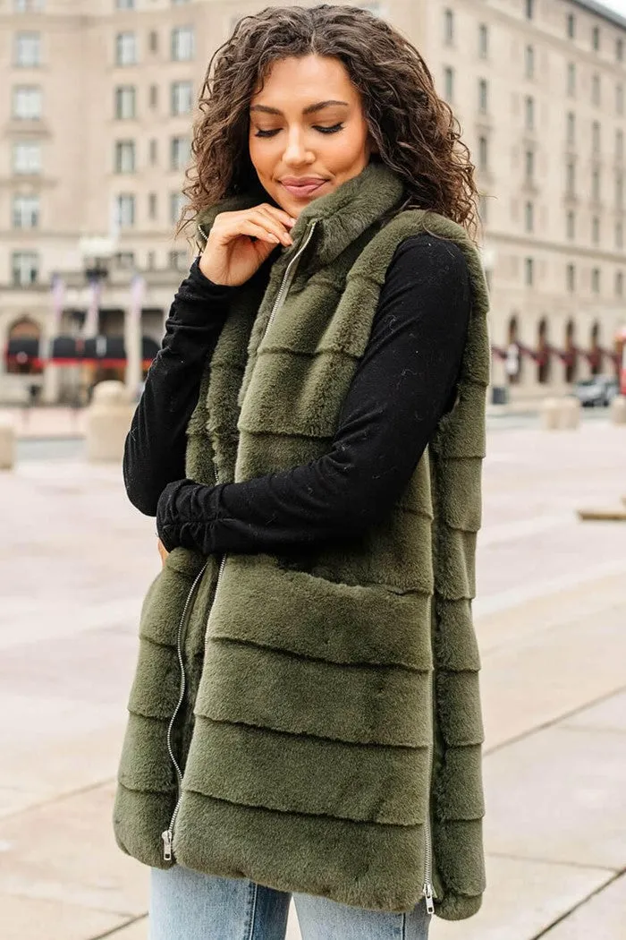 The Weekender Zip Vest