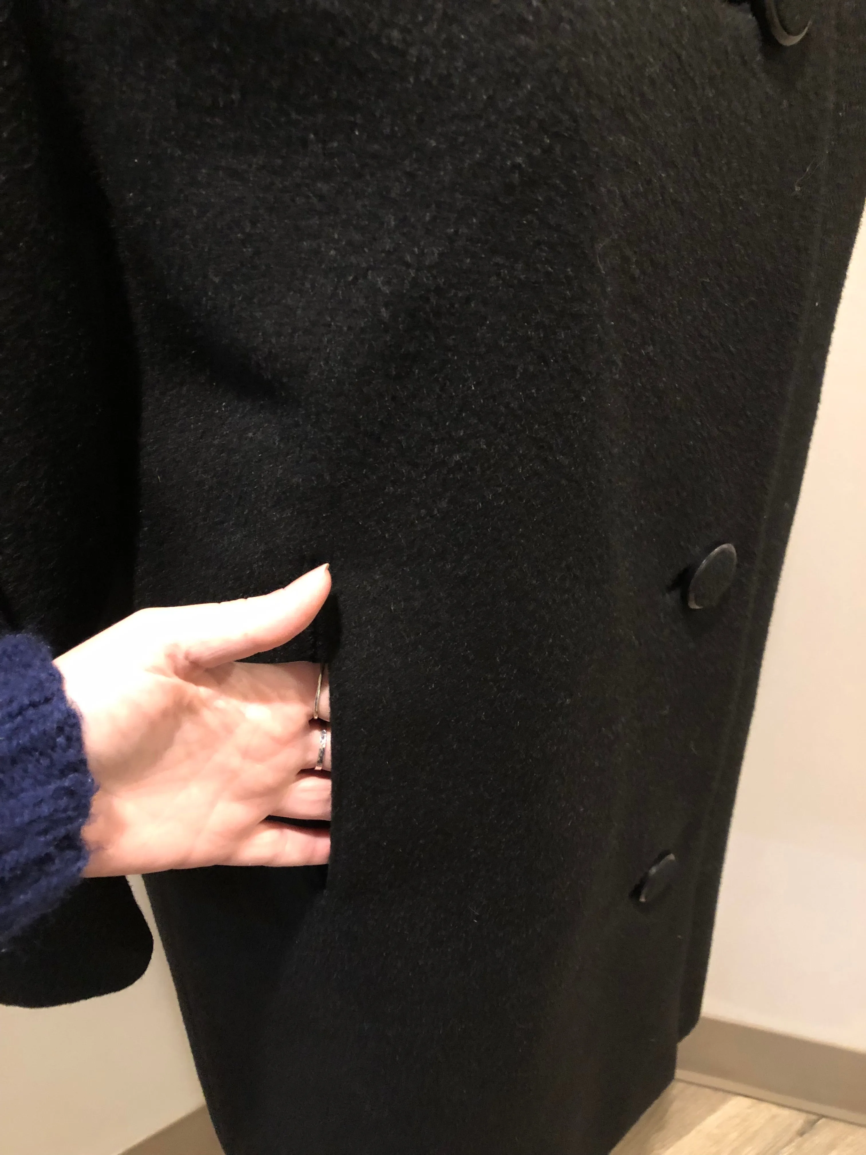 Vintage Modern Deb Black Wool Coat with Fur Collar